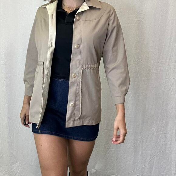 London Fog Women's Small Jacket Beige Lightweight Wind Breaker Button Up - Picture 1 of 3